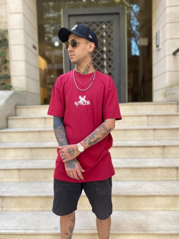 Remera Grafiti Bordo